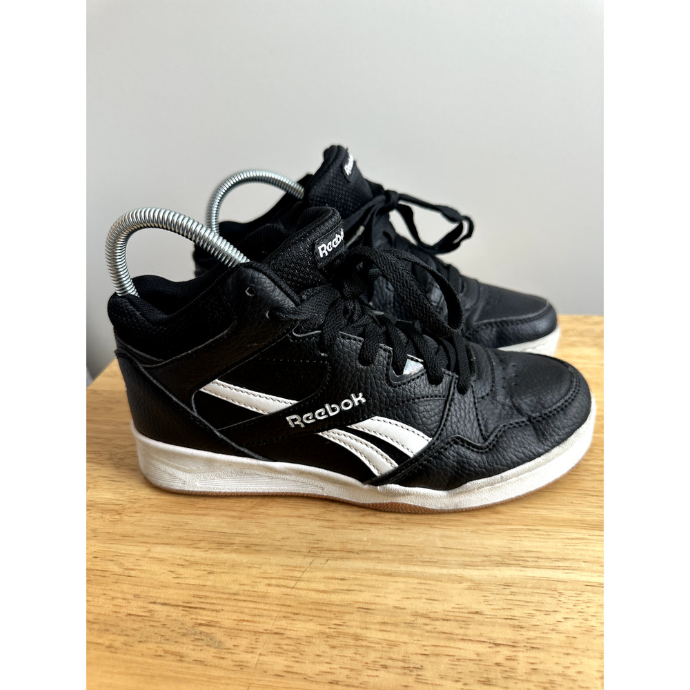 Reebok Galaxy 1 Youth Sneakers Balck/White Mid-Top Leather Size 5K